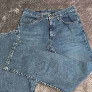 Wrangler Classic Blue Straight Jeans Men's 32x34